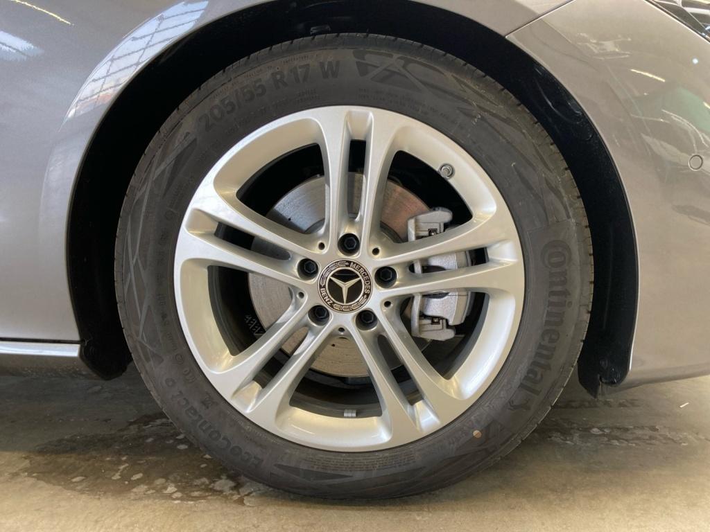 Mercedes-Benz CLA 200 d Shooting Brake Edition Progressive Mercedes-Benz CLA 200 d Shooting Brake Edition Progressive