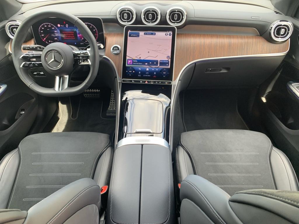 Mercedes-Benz GLC 200 4MATIC AMG Line Premium, Airmatic Mercedes-Benz GLC 200 4MATIC AMG Line Premium, Airmatic