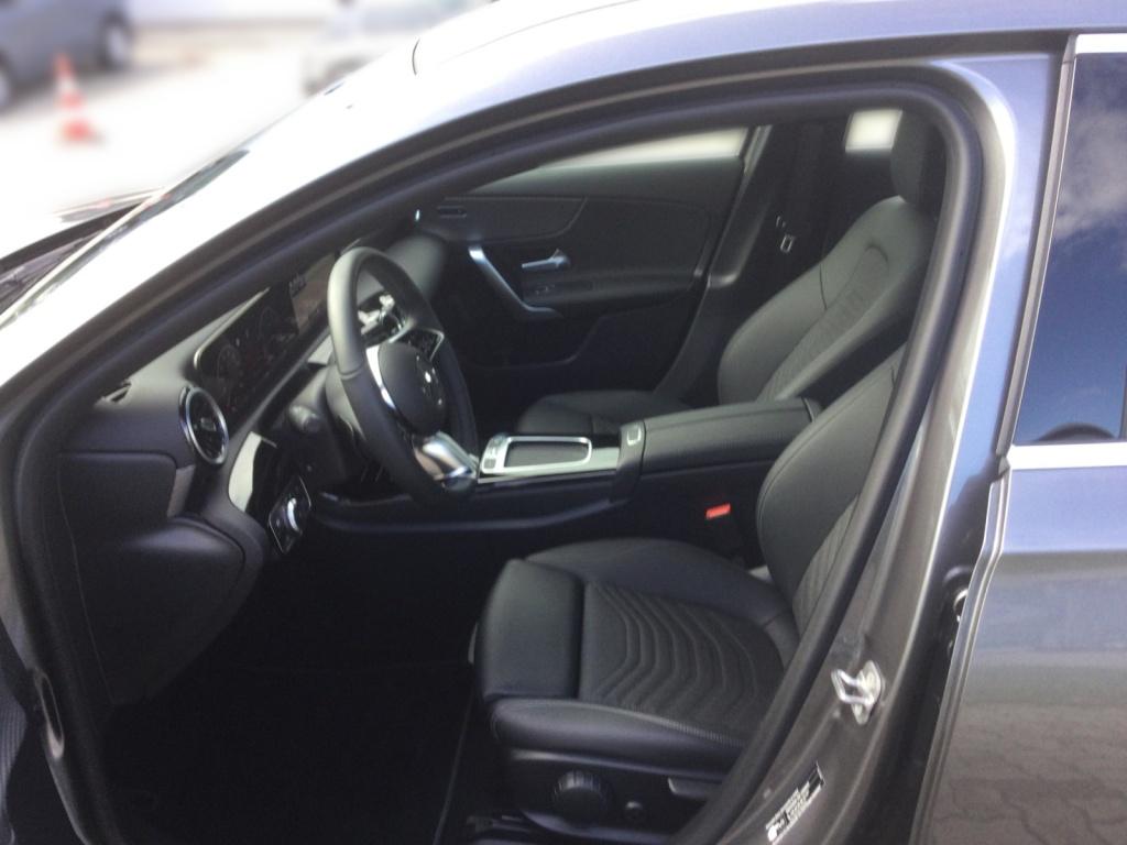 Mercedes-Benz A 180 Limousine Progressive Line Advanced Mercedes-Benz A 180 Limousine Progressive Line Advanced