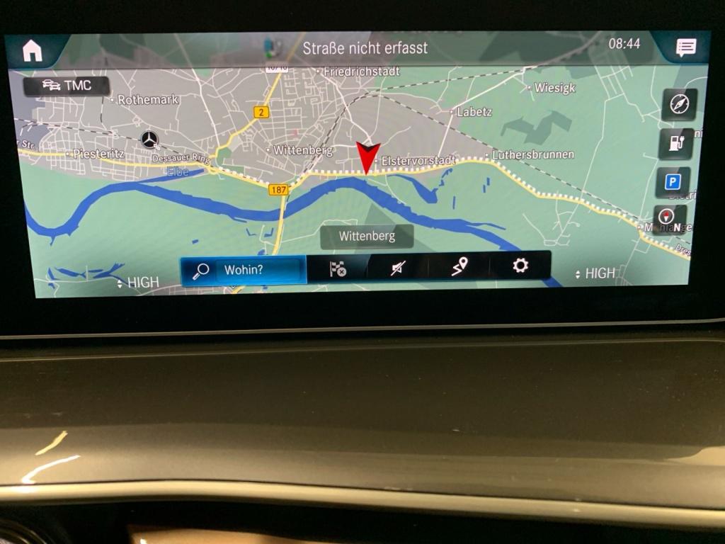 Mercedes-Benz EQC 400 4MATIC AMG, Distronic, Schiebedach Mercedes-Benz EQC 400 4MATIC AMG, Distronic, Schiebedach