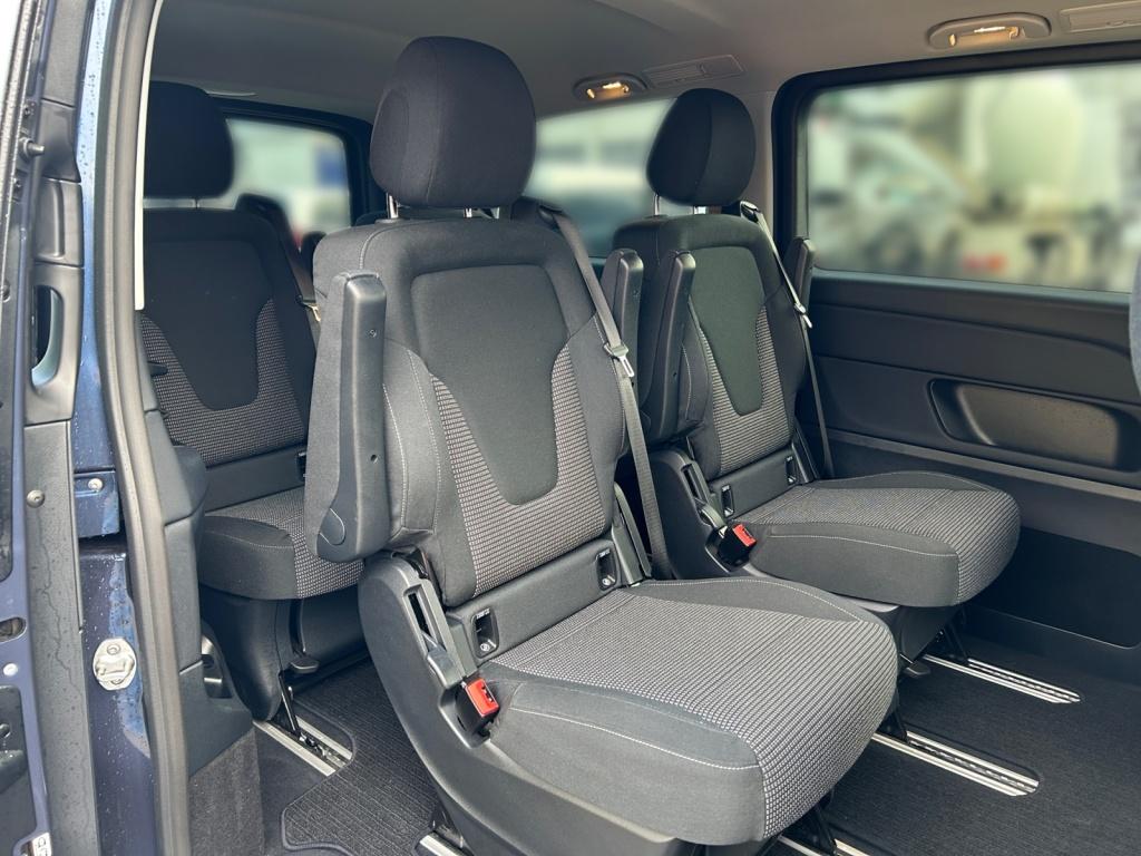 Mercedes-Benz V 220 d STYLE Lang LED+DISTR+AHK+CAM+NAVI Mercedes-Benz V 220 d STYLE Lang LED+DISTR+AHK+CAM+NAVI