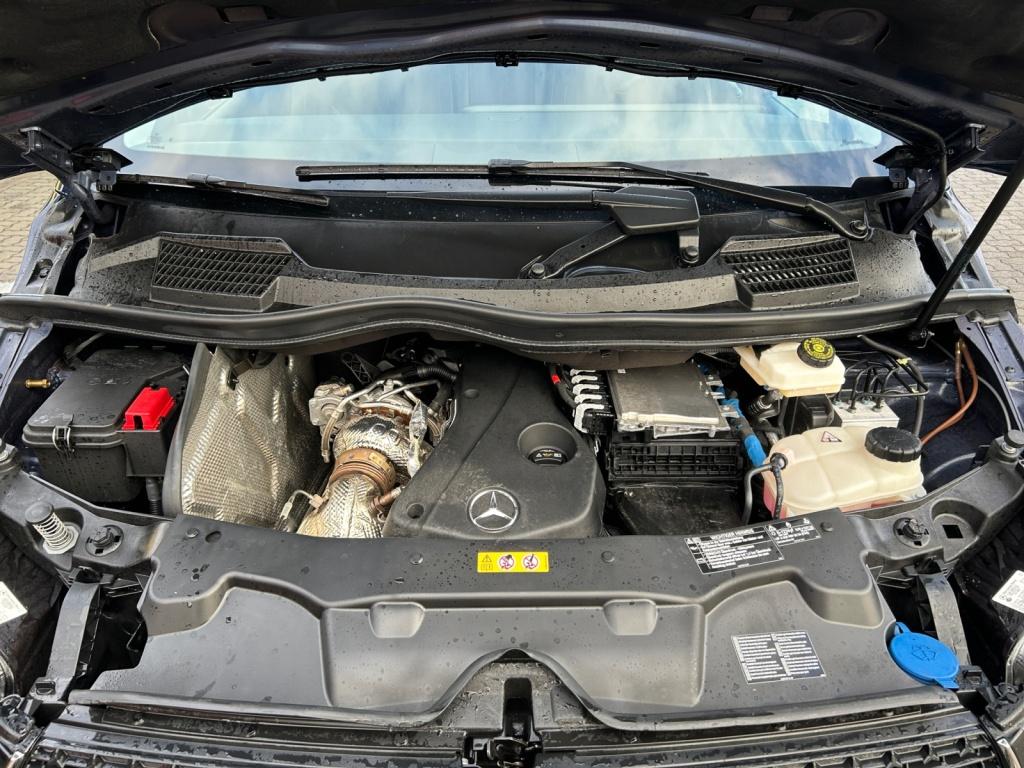 Mercedes-Benz V 220 d STYLE Lang LED+DISTR+AHK+CAM+NAVI Mercedes-Benz V 220 d STYLE Lang LED+DISTR+AHK+CAM+NAVI