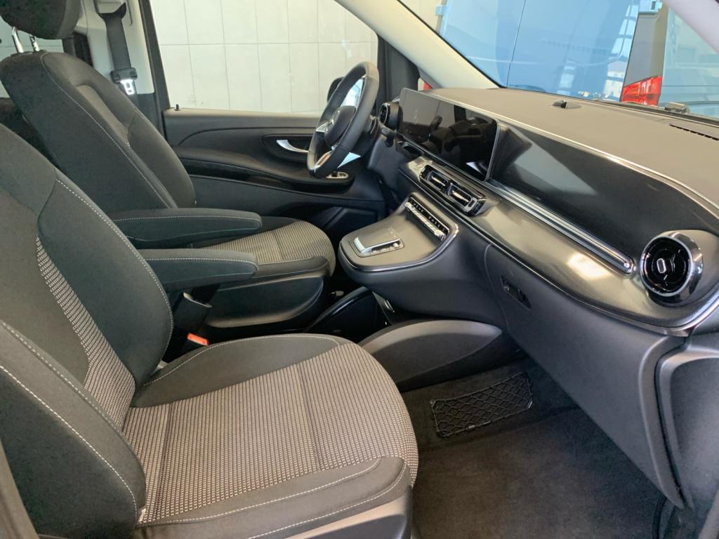 Mercedes-Benz V 250 d Lang MBUX+Wide+AHK+Cam+Navi+AUT+Distr Mercedes-Benz V 250 d Lang MBUX+Wide+AHK+Cam+Navi+AUT+Distr