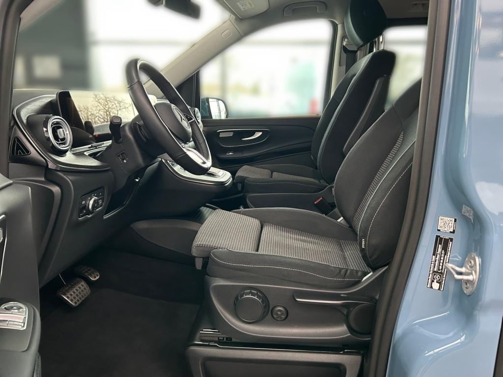 Mercedes-Benz V 220 d STYLE Lang LED+AHK+DISTR+KAM+NAVI Mercedes-Benz V 220 d STYLE Lang LED+AHK+DISTR+KAM+NAVI