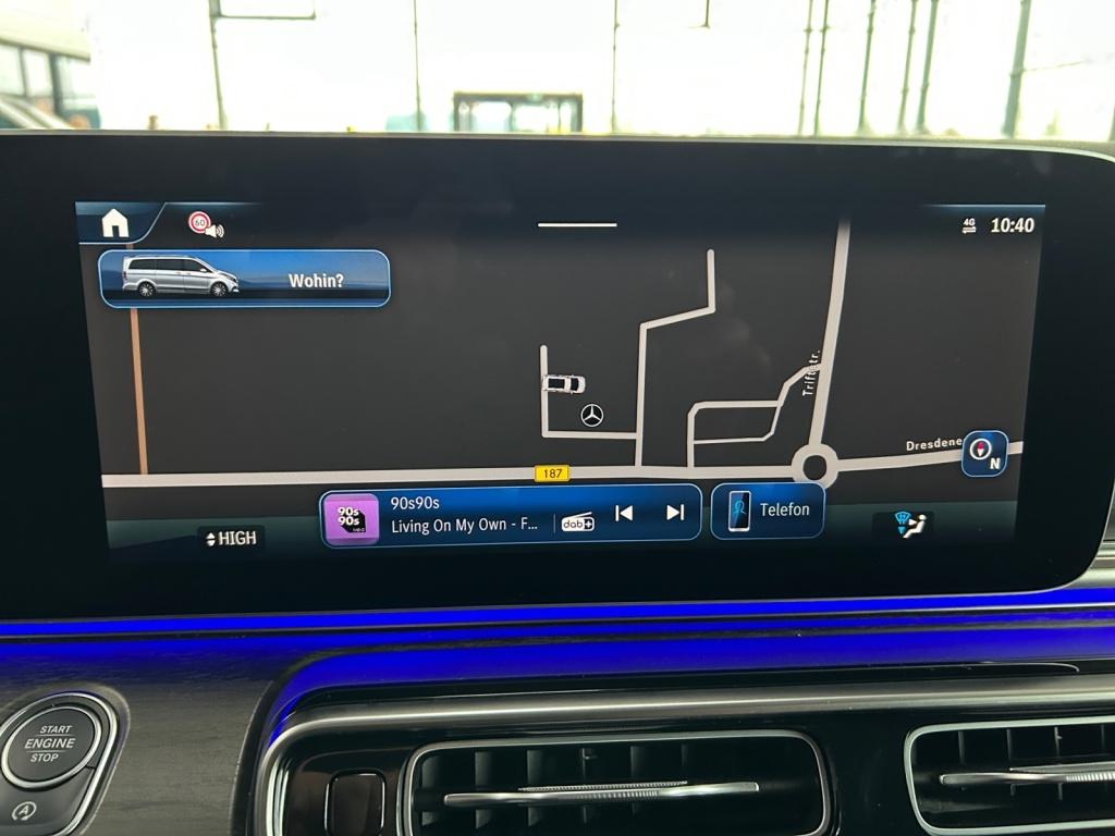 Mercedes-Benz V 220 d STYLE Lang LED+AHK+DISTR+KAM+NAVI Mercedes-Benz V 220 d STYLE Lang LED+AHK+DISTR+KAM+NAVI