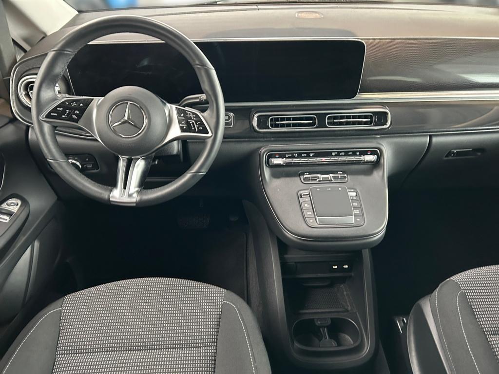 Mercedes-Benz EQV 300 Lang LED+NAVI+KAM+MBUX Mercedes-Benz EQV 300 Lang LED+NAVI+KAM+MBUX