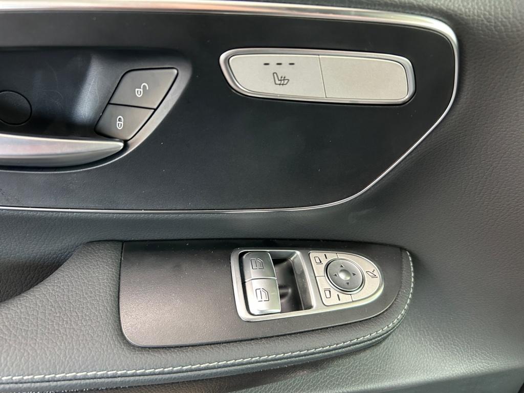 Mercedes-Benz V 300 d AVANTGARDE Extralang AIRMATIC+LED+NAVI Mercedes-Benz V 300 d AVANTGARDE Extralang AIRMATIC+LED+NAVI