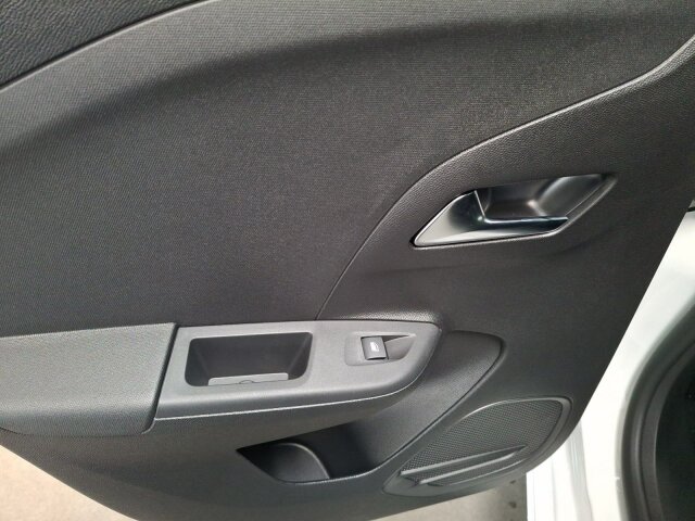 Opel Corsa F 1.2 GS +ACC+Rückfahrkamera+LHZ+SHZ+ Opel Corsa F 1.2 GS +ACC+Rückfahrkamera+LHZ+SHZ+