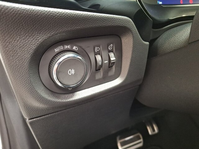 Opel Corsa F 1.2 GS +ACC+Rückfahrkamera+LHZ+SHZ+ Opel Corsa F 1.2 GS +ACC+Rückfahrkamera+LHZ+SHZ+