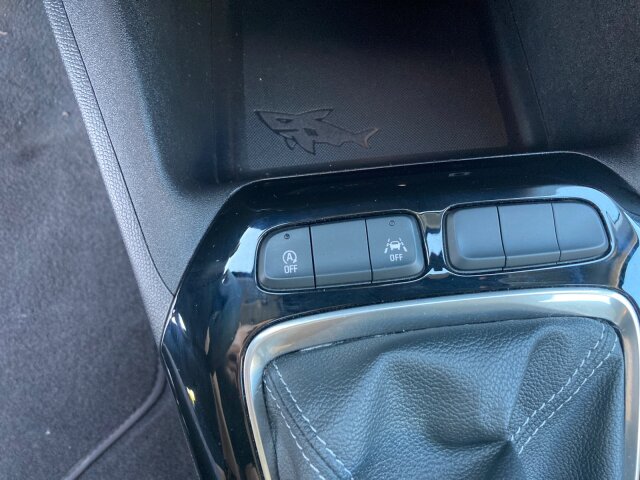 Opel Corsa F 1.2 +Allwetter+Klima+Einparkhilfe+ Opel Corsa F 1.2 +Allwetter+Klima+Einparkhilfe+