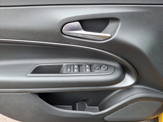 Jeep Avenger e-Hybrid MY25 Altitude 1.2l T3 48V FWD Jeep Avenger e-Hybrid MY25 Altitude 1.2l T3 48V FWD