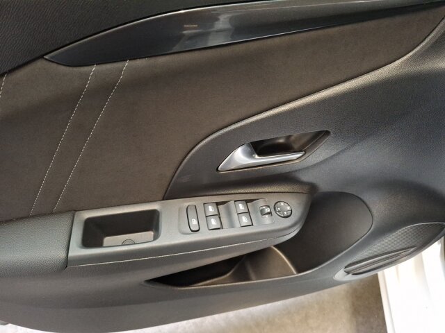 Opel Corsa F 1.2 GS +Alcantara+Lenkradheizung+SHZ+ Opel Corsa F 1.2 GS +Alcantara+Lenkradheizung+SHZ+