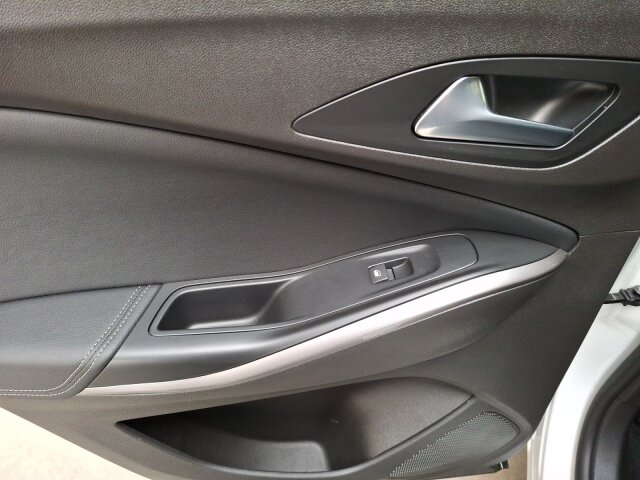 Opel Grandland 1.2 GS +Allwetter+Beh.Front+LHZ+RFK+ Opel Grandland 1.2 GS +Allwetter+Beh.Front+LHZ+RFK+