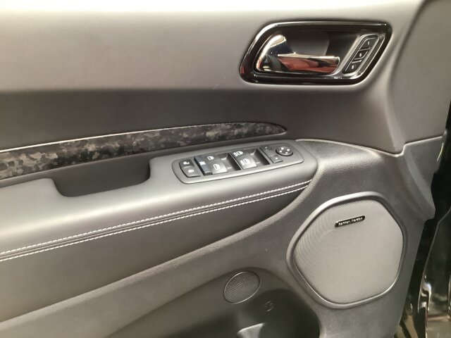 Dodge Durango Hellcat 6.2l Hemi V8 6-Sitzer Dodge Durango Hellcat 6.2l Hemi V8 6-Sitzer