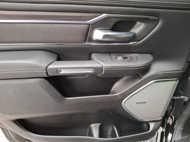 Dodge RAM 1500 MY2025 Laramie Crew Cab 3.0L Hurricane Dodge RAM 1500 MY2025 Laramie Crew Cab 3.0L Hurricane