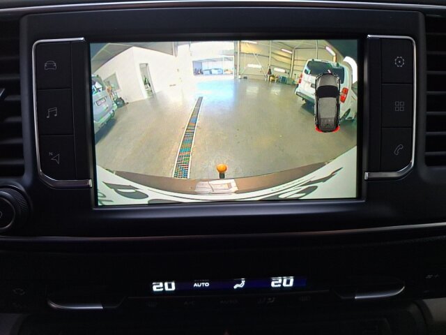 Opel Zafira Life 2.0 D M Edition 8-Sitzer Automatik Navi AHK 177PS Opel Zafira Life 2.0 D M Edition 8-Sitzer Automatik Navi AHK 177PS