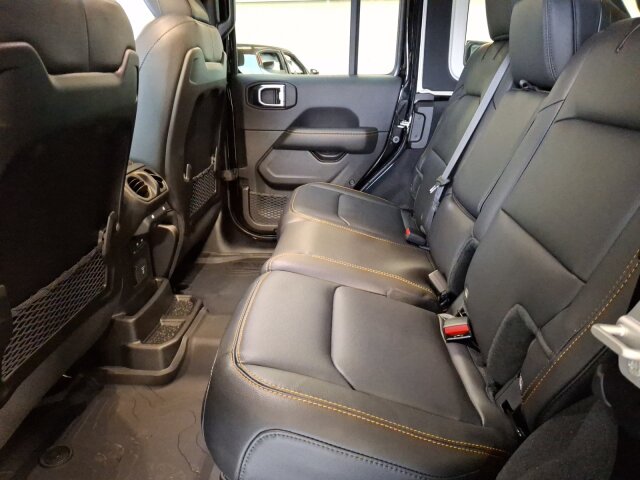 Jeep WRANGLER ICE MY25 Sahara 2.0lT-GDI 4x4 AT8 Jeep WRANGLER ICE MY25 Sahara 2.0lT-GDI 4x4 AT8