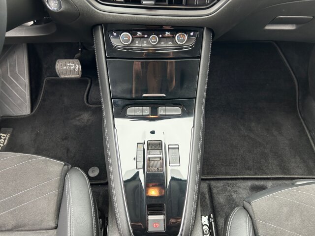 Opel Grandland 1.2 Turbo GS Line Automatik Alcantara Allwetter (THC) Opel Grandland 1.2 Turbo GS Line Automatik Alcantara Allwetter (THC)