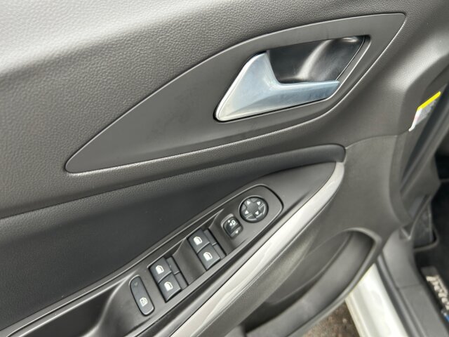 Opel Grandland 1.2 Turbo GS Line Automatik Alcantara Allwetter (THC) Opel Grandland 1.2 Turbo GS Line Automatik Alcantara Allwetter (THC)