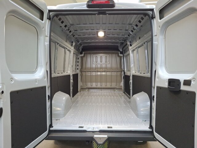 Opel Movano 2.2 D 3,5t L3H2 +Rückfahrkamera+AHZV+ Opel Movano 2.2 D 3,5t L3H2 +Rückfahrkamera+AHZV+