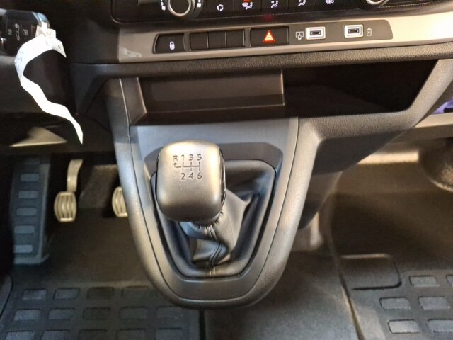 Opel Vivaro Flexkabine L3 +Allwetter+Rückfahrkamera+ Opel Vivaro Flexkabine L3 +Allwetter+Rückfahrkamera+