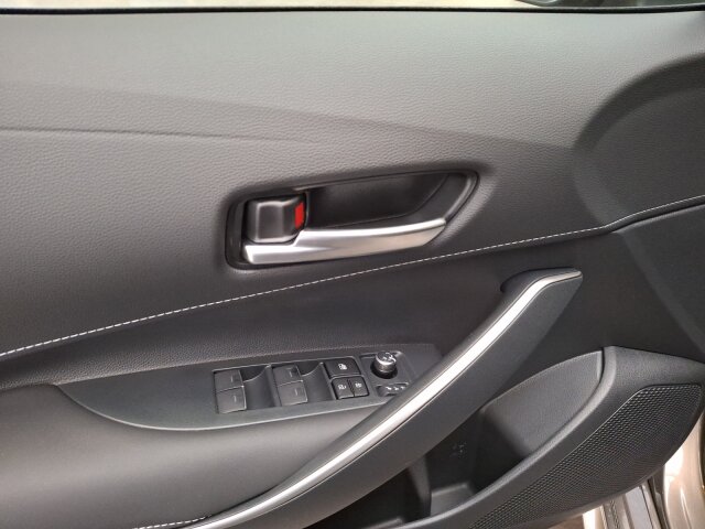 Suzuki Comfort+ CVT Hybrid Automatik Klimaautomatik Suzuki Comfort+ CVT Hybrid Automatik Klimaautomatik