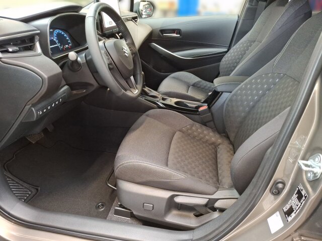 Suzuki Comfort+ CVT Hybrid Automatik Klimaautomatik Suzuki Comfort+ CVT Hybrid Automatik Klimaautomatik