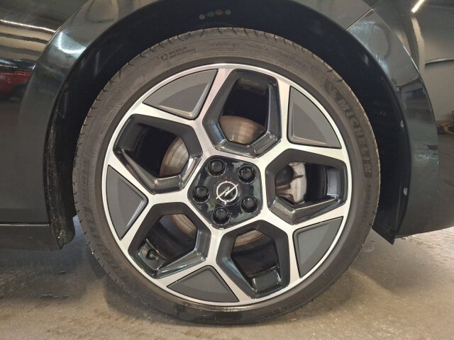 Opel Astra L ST 1.2 Turbo Ultimate Automatik Klimaautomatik Alcantara Opel Astra L ST 1.2 Turbo Ultimate Automatik Klimaautomatik Alcantara