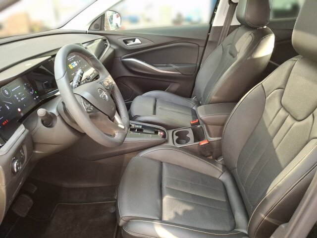 Opel Grandland 1.2 Turbo GS Line Automatik Leder Allwetter Opel Grandland 1.2 Turbo GS Line Automatik Leder Allwetter