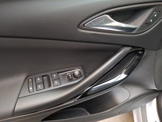 Opel Astra K 1.4 Turbo Innovation Automatik Klimaautomatik 150PS Opel Astra K 1.4 Turbo Innovation Automatik Klimaautomatik 150PS