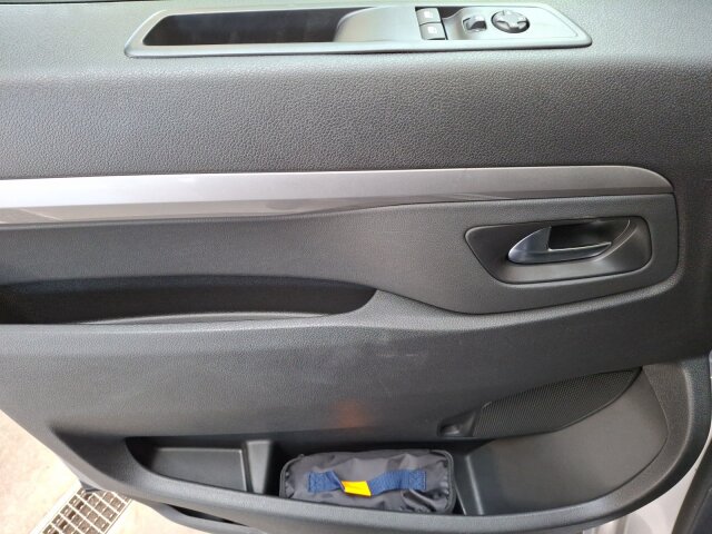 Citroën Spacetourer MAX XL 180 AT VIP+Leder+Standheizung Citroën Spacetourer MAX XL 180 AT VIP+Leder+Standheizung