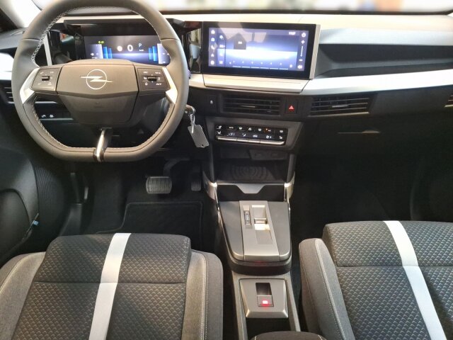 Opel Frontera GS 1.2 Klimaautomatik Radio 10 Navi Alu (TZ) Opel Frontera GS 1.2 Klimaautomatik Radio 10 Navi Alu (TZ)