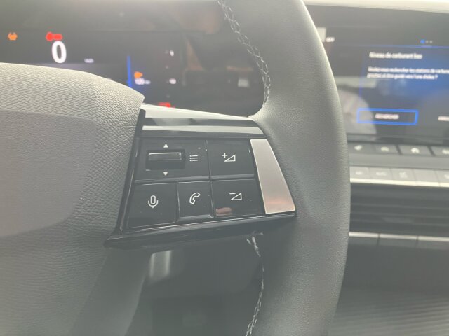 Opel Astra ST 1.2 Edition +Rückfahrkamera+LED+LHZ Opel Astra ST 1.2 Edition +Rückfahrkamera+LED+LHZ