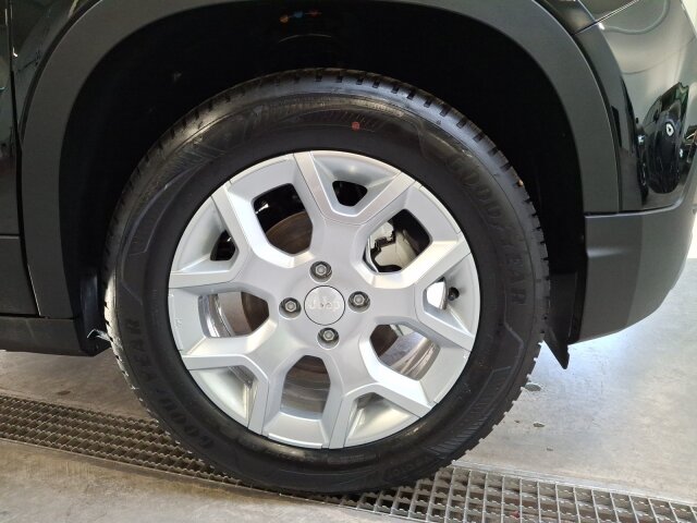 Jeep Avenger Benziner MY24 Altitude 1.2 T3 MT FWD Jeep Avenger Benziner MY24 Altitude 1.2 T3 MT FWD