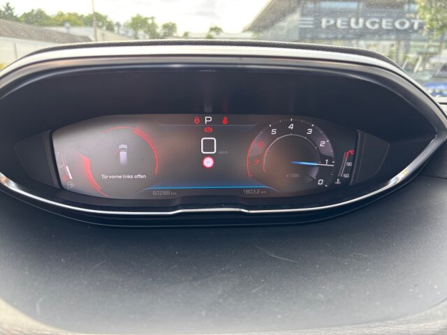 Peugeot 3008 Active Pack 130 +Navi+LED+Kamera+SHZ+ Peugeot 3008 Active Pack 130 +Navi+LED+Kamera+SHZ+