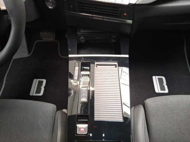 Opel Astra L 1.2 GS Bitter Umbau +360°Kamera+HUD+ACC+ Opel Astra L 1.2 GS Bitter Umbau +360°Kamera+HUD+ACC+