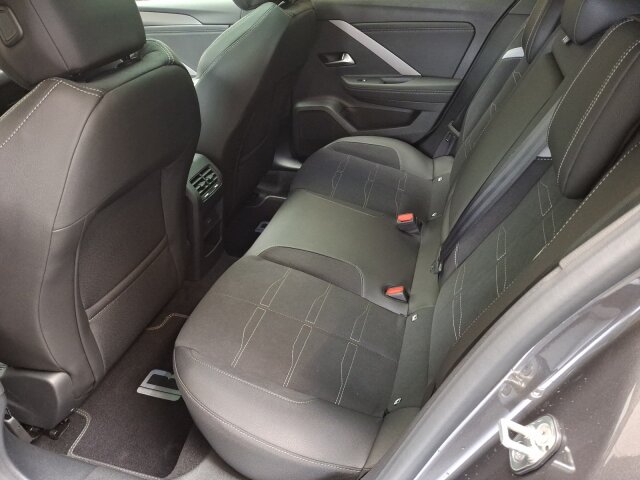 Opel Astra L 1.2 GS Bitter Umbau +360°Kamera+HUD+ACC+ Opel Astra L 1.2 GS Bitter Umbau +360°Kamera+HUD+ACC+