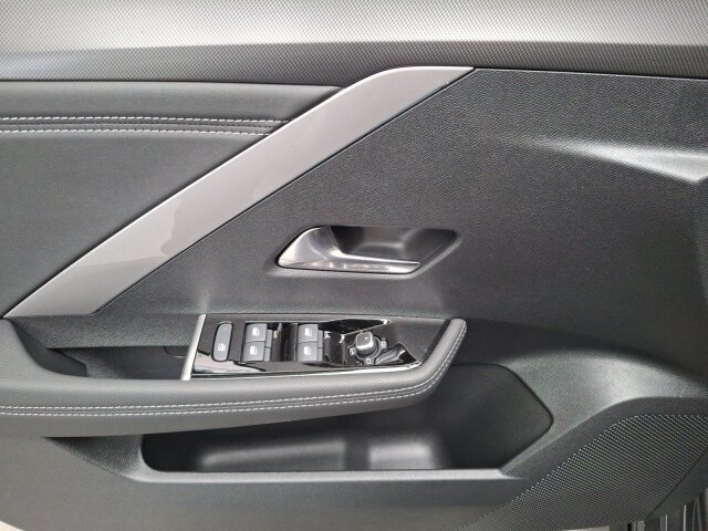 Opel Astra L 1.2 GS Bitter Umbau +360°Kamera+HUD+ACC+ Opel Astra L 1.2 GS Bitter Umbau +360°Kamera+HUD+ACC+