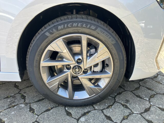 Opel Corsa F 1.2 Turbo 100PS Edition +SHZ+Klima+EPH+Alu+LHZ+ Opel Corsa F 1.2 Turbo 100PS Edition +SHZ+Klima+EPH+Alu+LHZ+