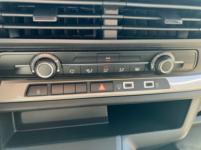 Opel Vivaro 1.5 D DoKa Flexspace M +AHZV+Allwetter+ Opel Vivaro 1.5 D DoKa Flexspace M +AHZV+Allwetter+