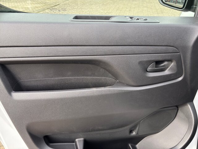 Peugeot Expert L2 BHDi 145 +Kamera+Holz+AHK+Moduwork+ Peugeot Expert L2 BHDi 145 +Kamera+Holz+AHK+Moduwork+