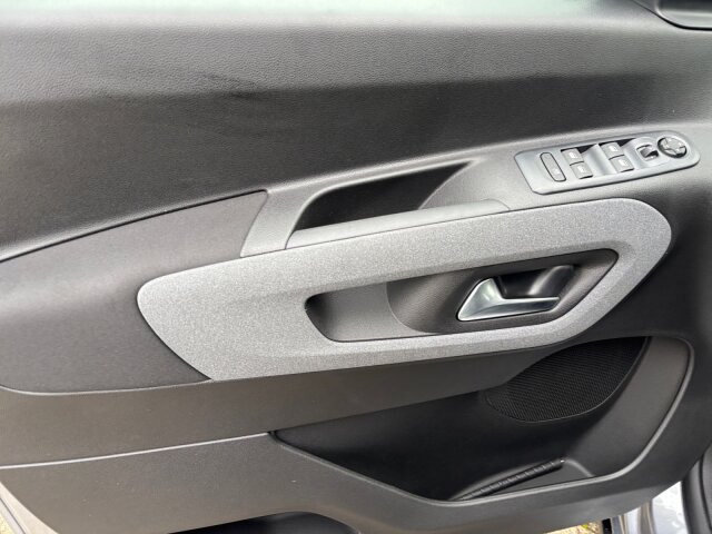 Peugeot Rifter Allure N1 BHDi 130 L2 +Techno+Style+ Peugeot Rifter Allure N1 BHDi 130 L2 +Techno+Style+