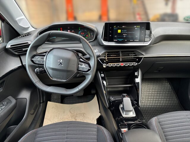 Peugeot Active 136 Elektromotor +SHZ+EPH+Klima+ Peugeot Active 136 Elektromotor +SHZ+EPH+Klima+