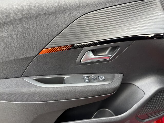 Peugeot Active 136 Elektromotor +SHZ+EPH+Klima+ Peugeot Active 136 Elektromotor +SHZ+EPH+Klima+