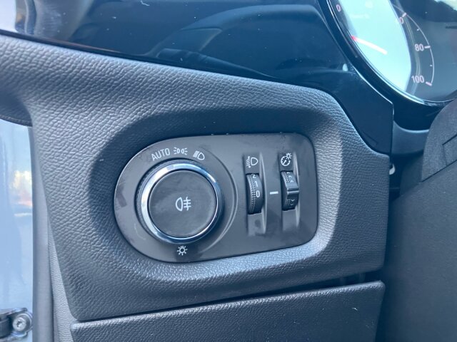 Opel Corsa F 1.2 Hybrid Edition +Allwetter+SHZ+LHZ+ Opel Corsa F 1.2 Hybrid Edition +Allwetter+SHZ+LHZ+