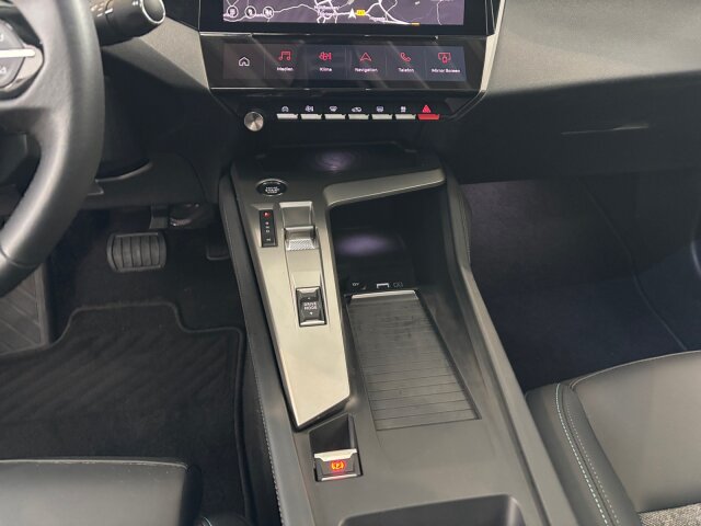 Peugeot Peugeot 408 Allure Pack +ACC+Kamera+Keyless-Go+ Peugeot Peugeot 408 Allure Pack +ACC+Kamera+Keyless-Go+