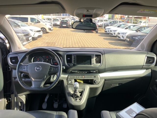 Opel Zafira Life 2.0 D M Innovation 8-Sitzer Klimaautomatik Leder Navi 150PS Opel Zafira Life 2.0 D M Innovation 8-Sitzer Klimaautomatik Leder Navi 150PS