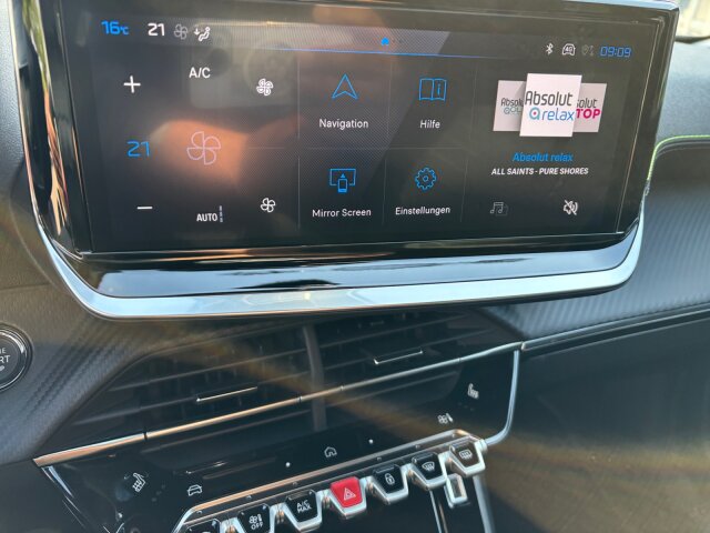 Peugeot 2008 GT 145 +Alcantara+360°Kamera+Navi+ACC+ Peugeot 2008 GT 145 +Alcantara+360°Kamera+Navi+ACC+