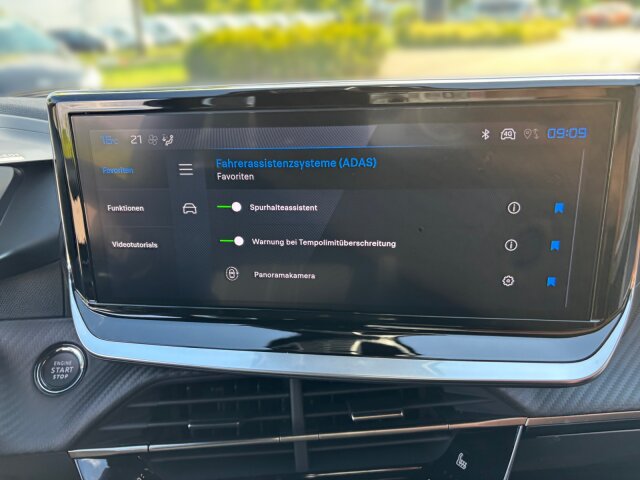 Peugeot 2008 GT 145 +Alcantara+360°Kamera+Navi+ACC+ Peugeot 2008 GT 145 +Alcantara+360°Kamera+Navi+ACC+