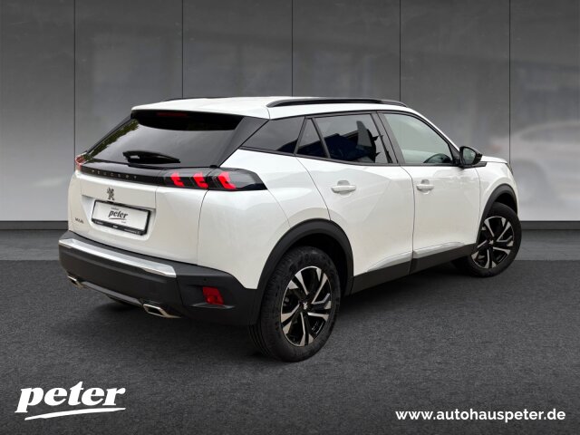 Peugeot 2008 Allure Pack 130 +Navi+SH+Kamera+LED Peugeot 2008 Allure Pack 130 +Navi+SH+Kamera+LED